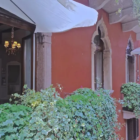 Vecchia Verona Rooms&Apartments-2